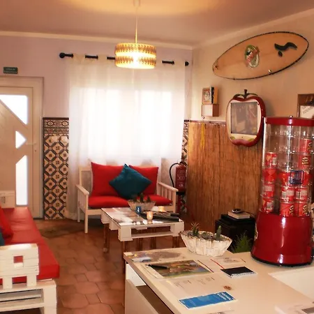 Vakantiehuis Swordfish Eco-house *